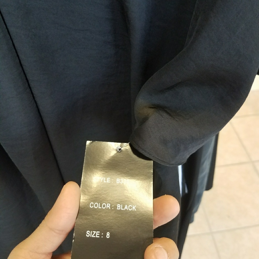 Dress - Picture 4 of 5